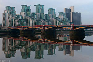 vauxhall bridge london